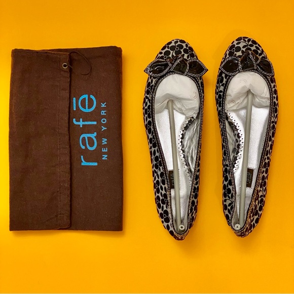 Women’s Kitten Heel Flats Leather and Fabric Shoes size 10 - Picture 2 of 8